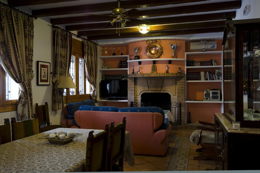 Priego de Córdoba Villa Frasquita מראה חיצוני תמונה